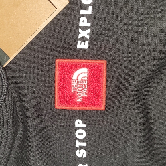 Brand new heavy-duty The North Face hoody size L - Picture 4 of 6